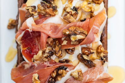 Aven Ice Café- Artisan glacier et gaufres sucrées et salées au sarrasin