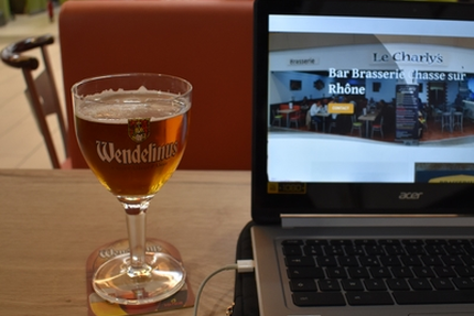 Brasserie Le Charly's, restaurant Chasse sur Rhône, bar