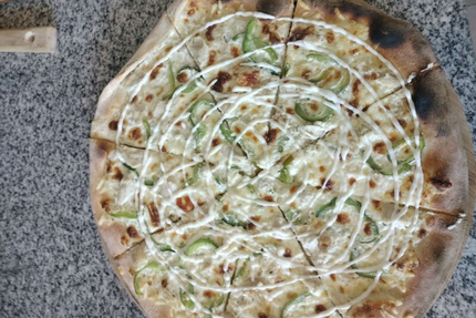 La flam'stephanoise ( pizza au feu de bois ) pizzacro