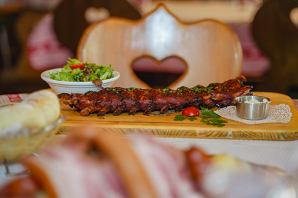 WINSTUB Au Rouge D’Ottrott Spécialité Alsacienne