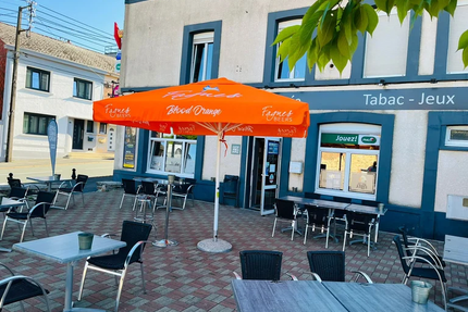 Restaurant L’Élisée Bar Tabac Jeux café rando Bistrot de Pays