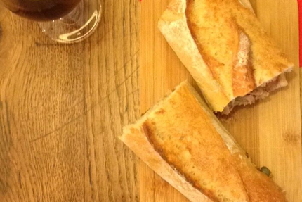 Armand Bar & Cantine