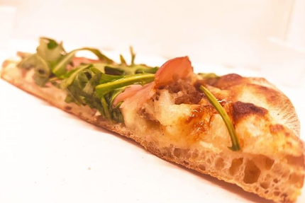 PIZZA KING 68 (camion pizza)