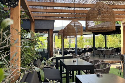 Le DropZone Restaurant - Lounge Bar