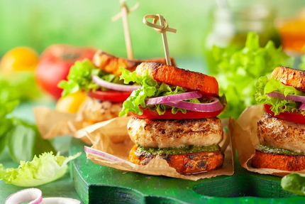 Yellow bus by Le B.O burger Beaune