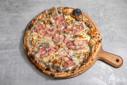 Woodtime - Pizzas Authentiques au Feu de Bois & Sandwichs (1 Pizza Achetée = 1 Pizza Offerte )