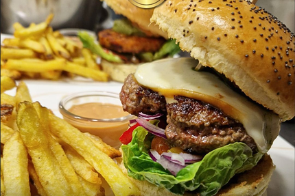 XV Burger
