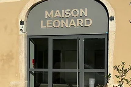 MAISON LEONARD