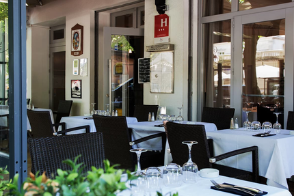 Le Centre Restaurant et Hôtel