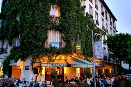 Le French Café