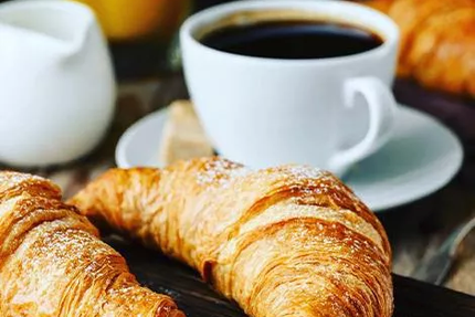 L’étincelle restaurant Non-Stop 11h-18h