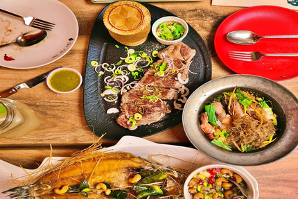 Ban Kai Jaa, Thai Restaurant