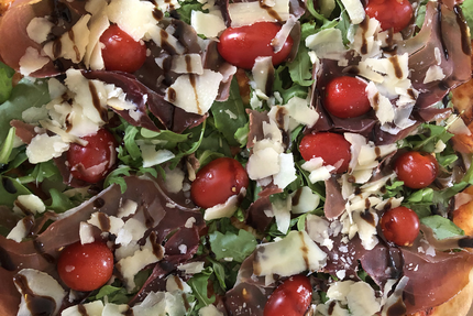 Le P’tit Zinc : The Place To Pizz