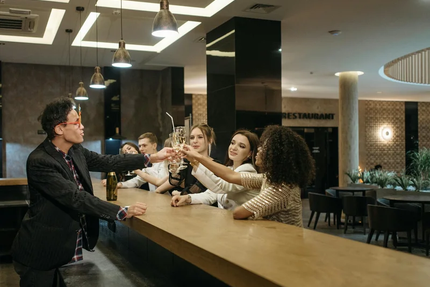 La Chaise au Plafond