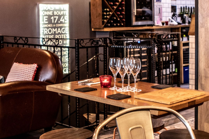 Le 17.45 Villefranche-sur-Saône - Planches à composer