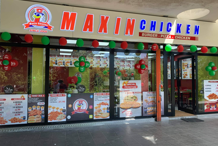 Maxin Chicken