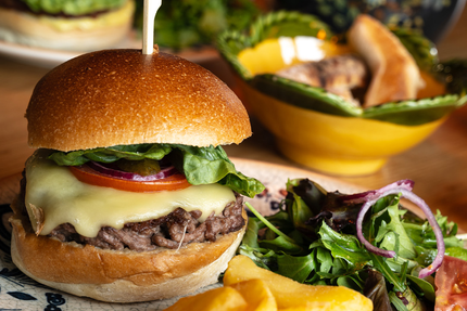 Restaurant Marina's - Pizzas, pastas, burgers, cocktails & plus !