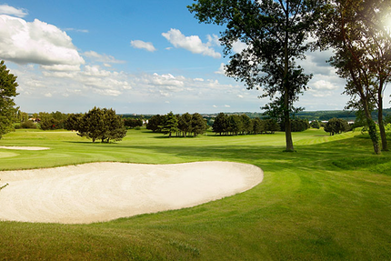 Restaurant/ Bar du Golf Bluegreen Villlennes