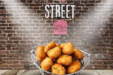 American Street Bussy