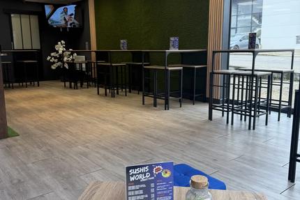 Sushis world street food