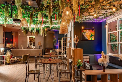 Les Pieds dans l’Herbe (au Pavillon de la Tourelle)