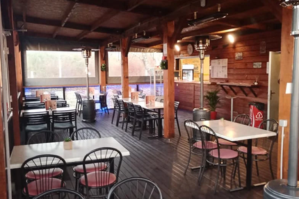 Le Magnifique Snack bar