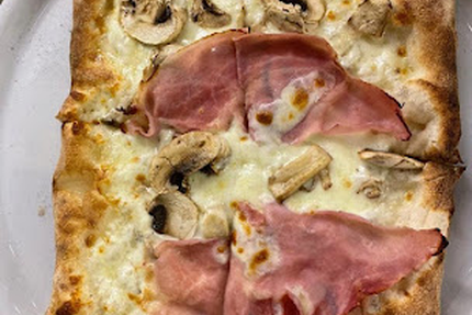 TIRAMISU Restaurant Pizzeria