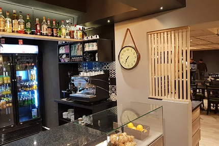 Girona Café Bar Restaurant Rungis