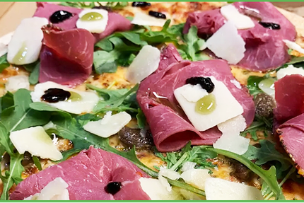 La Tour de Pizz' by Steph