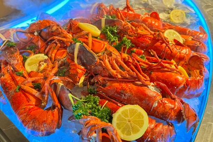 Le Grand Buffet - Saint Saturnin