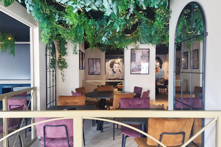 Mamma Mia - Trattoria, Bar, Karaoké