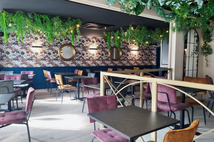 Mamma Mia - Trattoria, Bar, Karaoké
