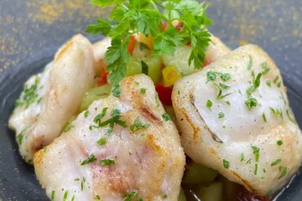 Saucisson et Beaujolais