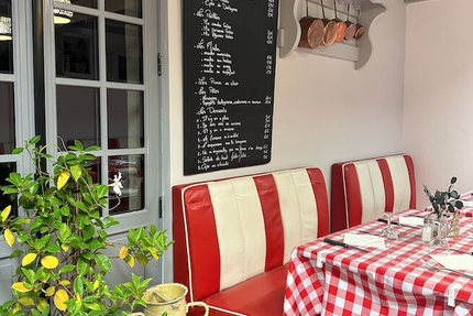 LA GUINGUETTE DE MANOU