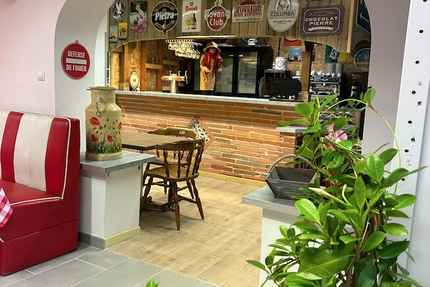 LA GUINGUETTE DE MANOU