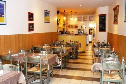 San Pétrus Restaurant Bar Glacier