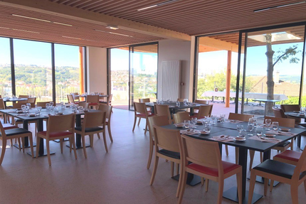 Restaurant L'arbre escalier
