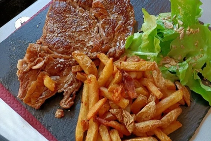 GLASS And MUG-Restaurant.Pub.Caviste