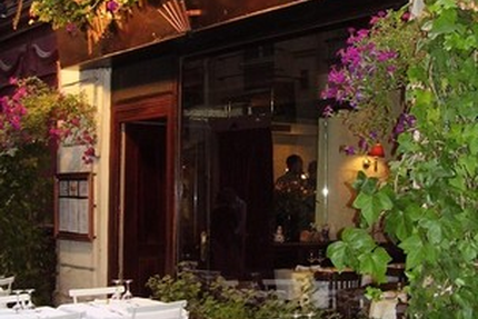 Aux trois petits cochons