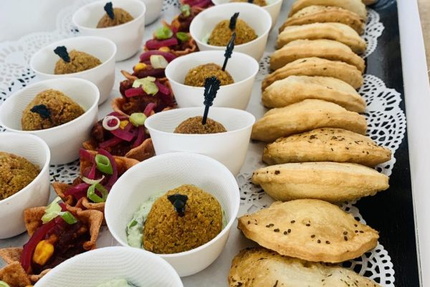 les Plats de Manya, Traiteur