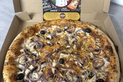 Ambiance Pizza Lunel