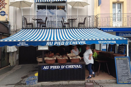 Au Pied D Cheval