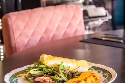 La Pause RN7 Restaurant