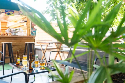 La Pause RN7 Restaurant