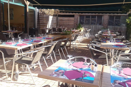 Restaurant - La Fontaine -ARTENAY