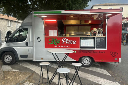 La Tour De Pizz' Bagnols
