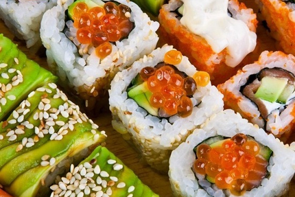 TORNADO restaurant sushi