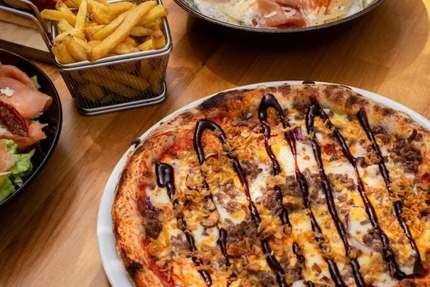 Restaurant La Villa - Pizzeria & Afterwork