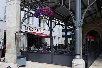 Le Grand Café Surgères