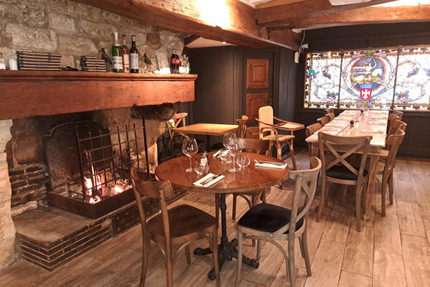 L'Absinthe Restaurant